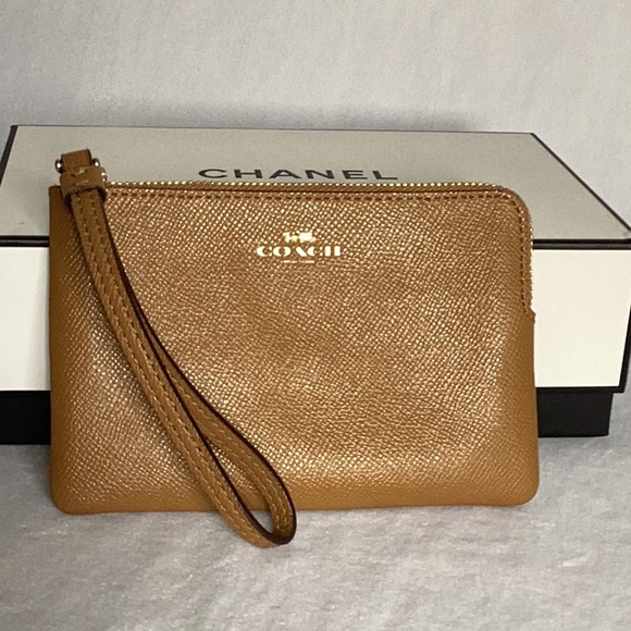 Coach Handbags - Coach bag